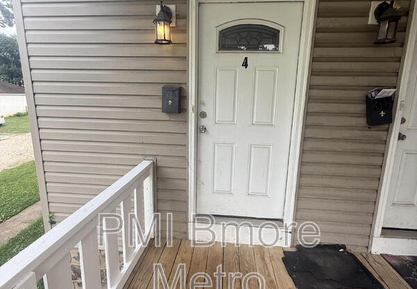 4021 CARLISLE AVE