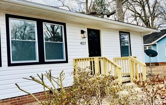 Two bedroom, one bath duplex in Burlington