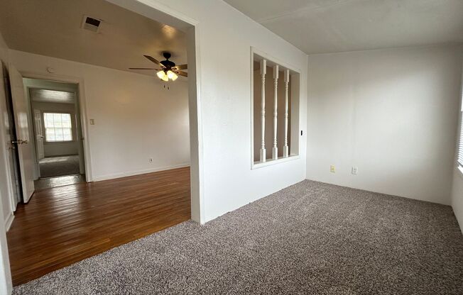 3 beds, 2 baths, $1,300