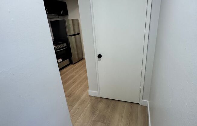 PL26 - 2666 Ellendale Place