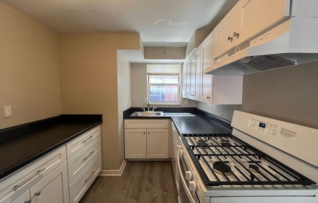 7921-7927 Graff Ave. [ESCROWED]