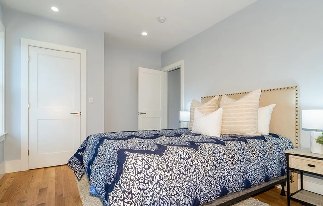 293 Rindge Ave.