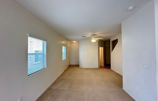 2 beds, 2.5 baths, $1,595, Unit UNIT 102