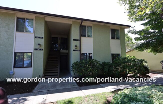 2 beds, 1 bath, $1,495