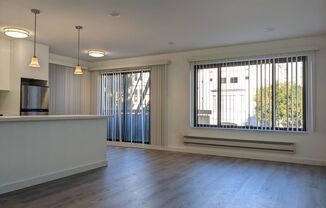 1 bed, 1 bath, $3,295