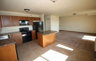 2 beds, 2 baths, $995, Unit Unit K