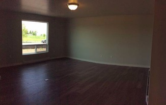 2 beds, 2 baths, 1,000 sqft, $1,800, Unit 6