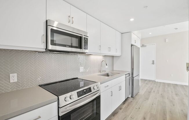 Modern Apartments in University Heights | Georgia Modern