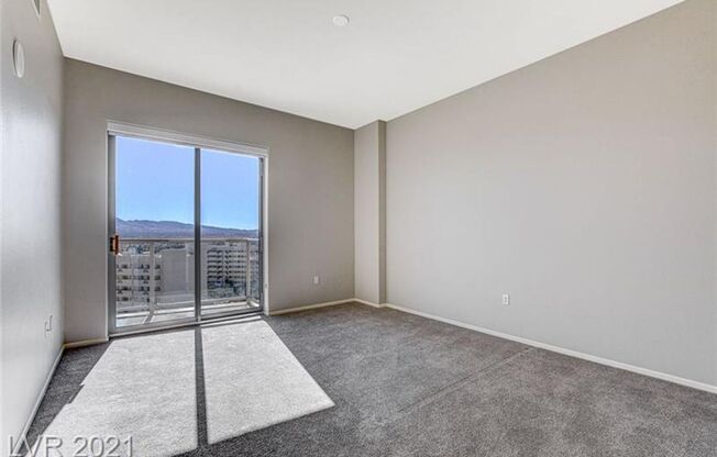 2 beds, 2 baths, $3,100, Unit Unit 1315