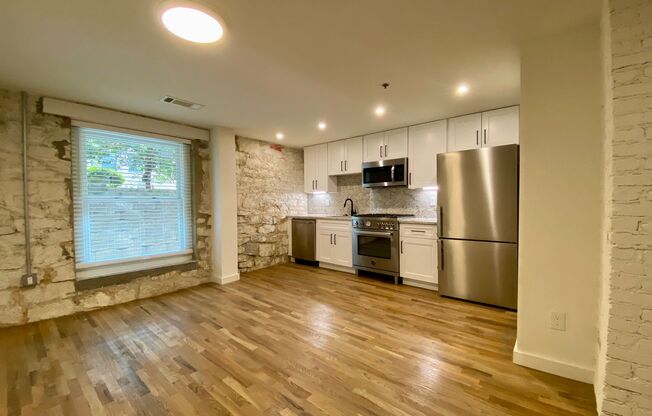 Studio, 1 bath, 450 sqft, $1,500, Unit 005