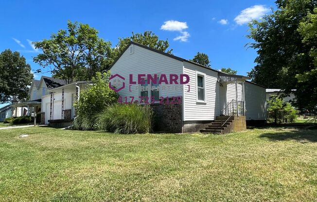 3 Bedroom Home Ready for Move In!