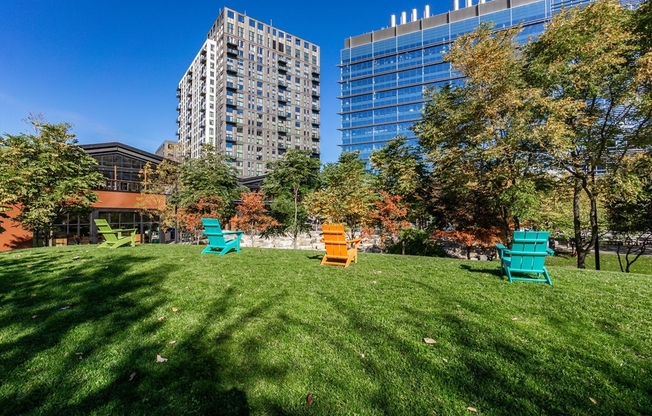 2 beds, 2 baths, 983 sqft, $4,500, Unit 1221