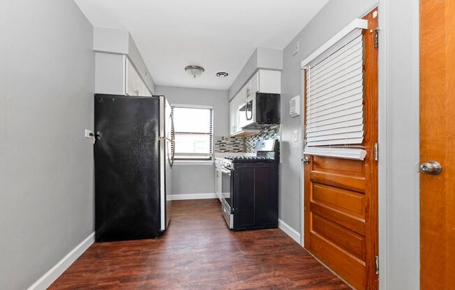 1 bed, 1 bath, 620 sqft, $2,595, Unit 10224-B3