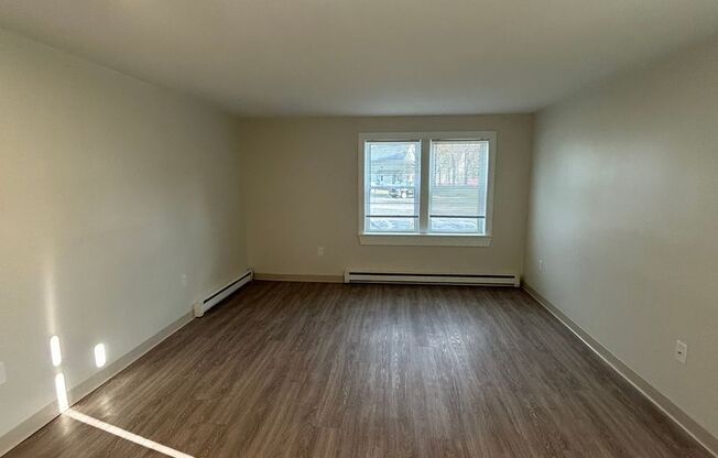 Renovated 1 Bedroom Apartment in Rochester, NH!