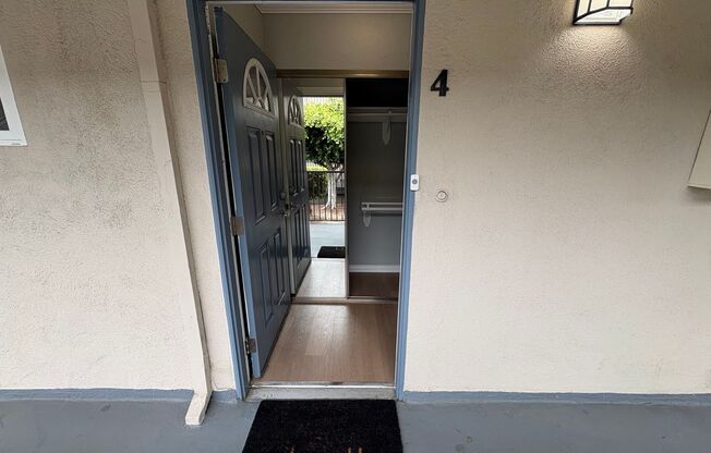 Studio, 1 bath, 464 sqft, $2,065, Unit 4955-4