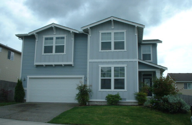 Beautiful 4 Bedroom 2.5 Bath House in Kent