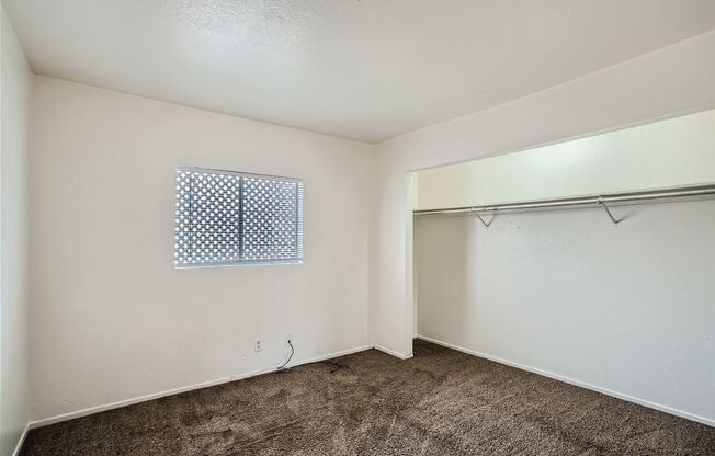 2 beds, 1 bath, $950