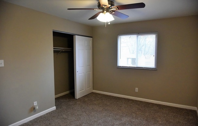 3 beds, 2 baths, $1,595