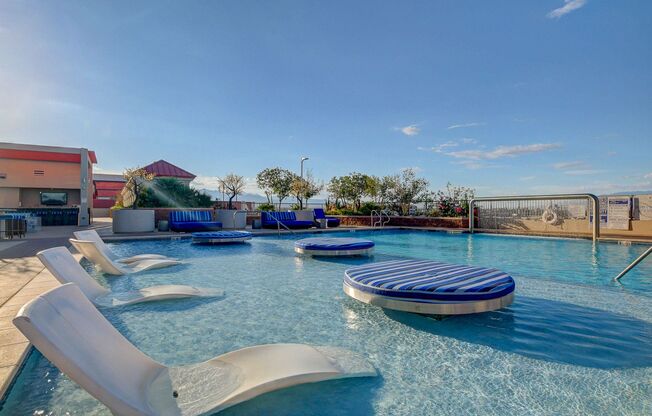 1 bed, 1 bath, $1,925, Unit # 811