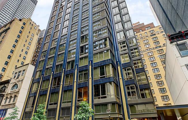 2 beds, 2 baths, 835 sqft, $12,500, Unit 30C