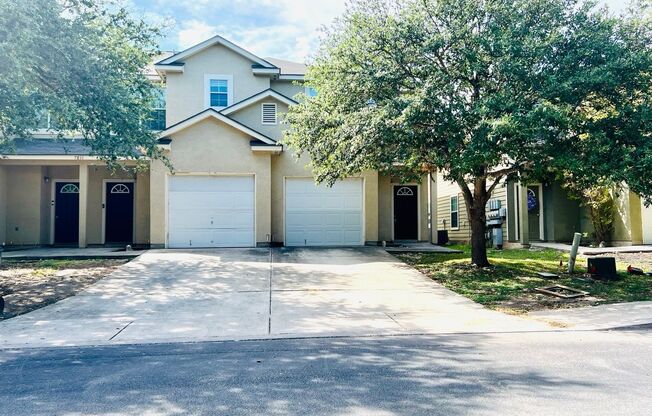 Newly Renovated Town-home