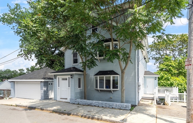 15 MT WASHINGTON AVE