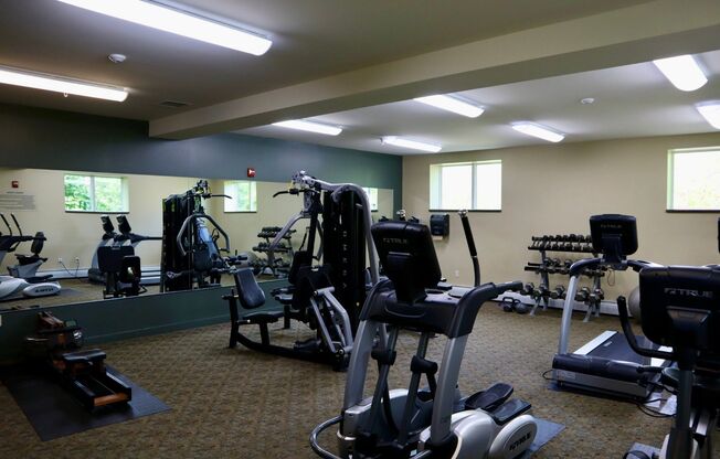 2 beds, 1 bath, 1,010 sqft, $2,150, Unit 110