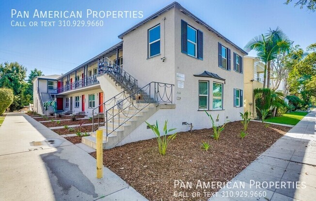 2466 Cedar Ave