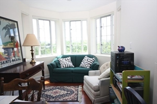 2 beds, 2 baths, 1,561 sqft, $6,250, Unit C1007