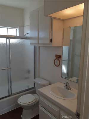 2 beds, 1 bath, 800 sqft, $2,300, Unit 3