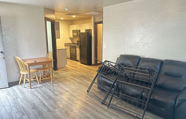 DHAH (B3)13830 W Bergen