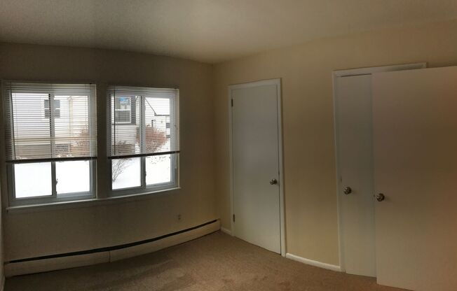 Underhill Apartments