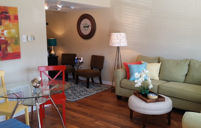 Foxwood Apartments