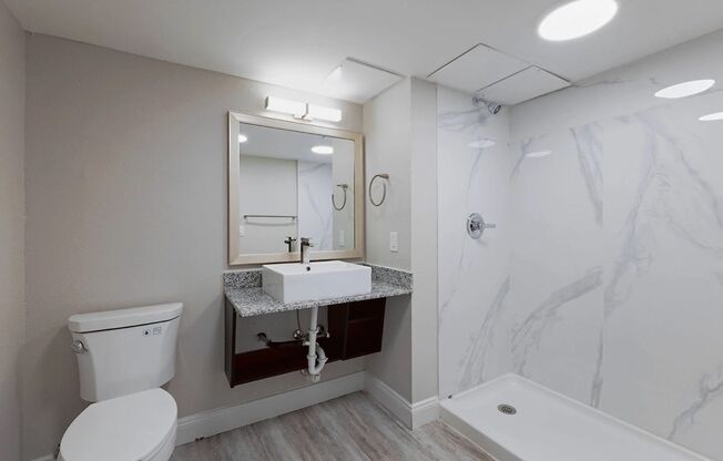 Studio, 1 bath, 325 sqft, $835, Unit 514 *