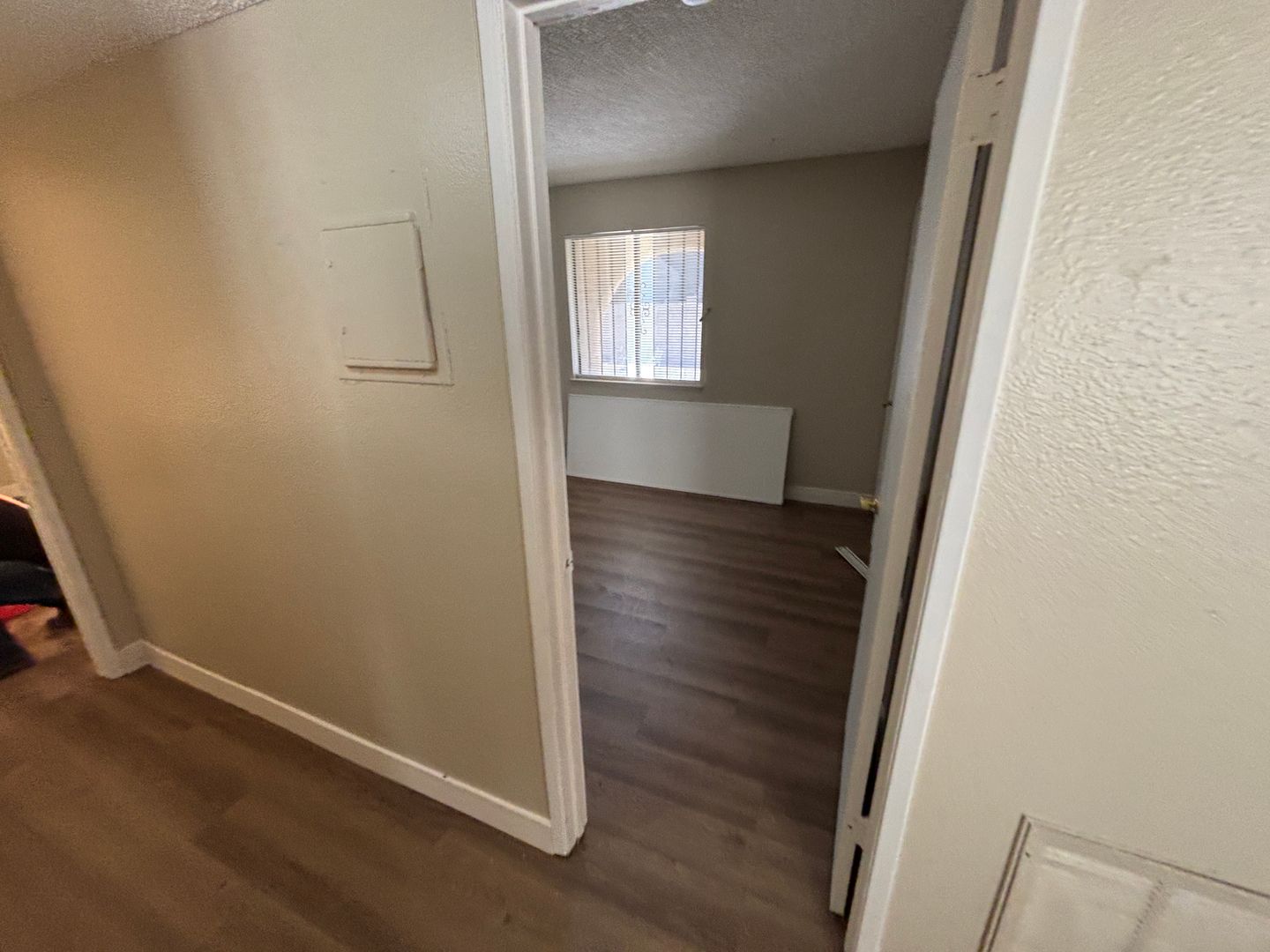 2205 N Jones