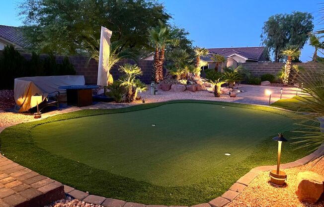 WINDHAM HILLS STUNNING BEAUTY!