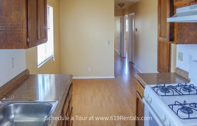 3 beds, 1 bath, $2,500, Unit 3409 Wightman Street