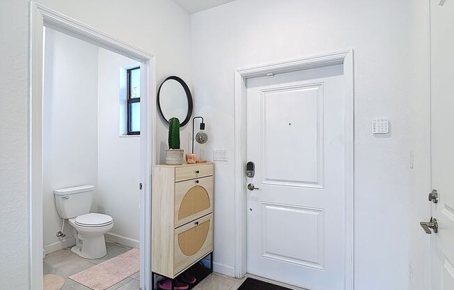 Gorgeous 3 bedroom 2 1/2 bath Townhouse built in 2022 in Miami