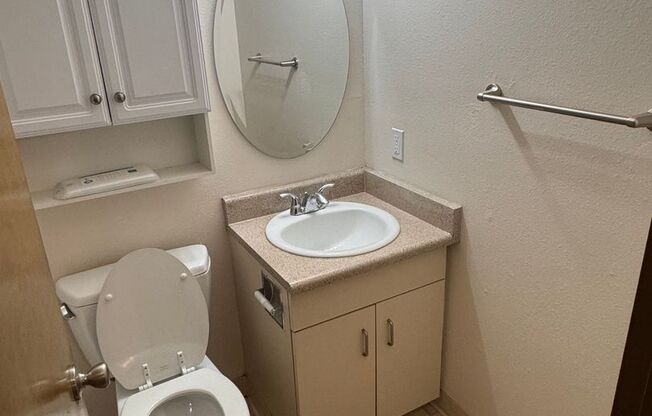 Studio, 1 bath, 250 sqft, $750, Unit 104