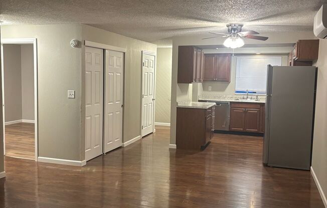 2 beds, 1 bath, 900 sqft, $1,350, Unit MT07