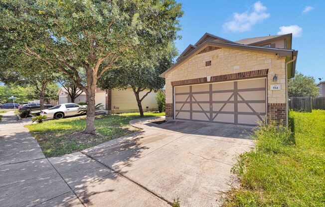 Beautiful Upgraded Home in the Enclave at Lakeside