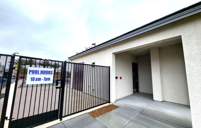 3 beds, 2.5 baths, $1,950