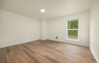 2 beds, 1 bath, 724 sqft, $2,450, Unit 105