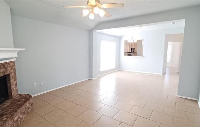 2324 CORRAL DR