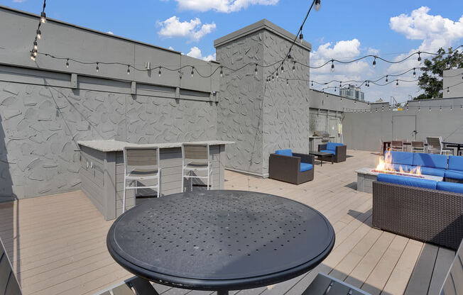 Plenty of seating on the lovely rooftop deck