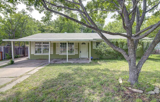 Charming North Austin Home with Oversized Backyard for Entertaining