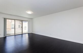 1 bed, 1 bath, 780 sqft, $2,195, Unit 205