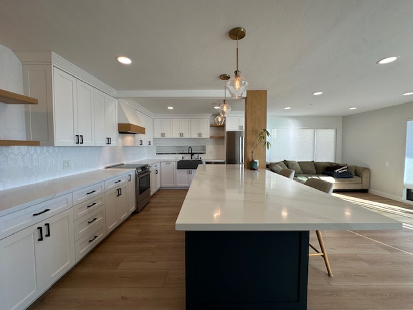 Stunning Bay Front Condominium on Sail Bay, San Diego, CA