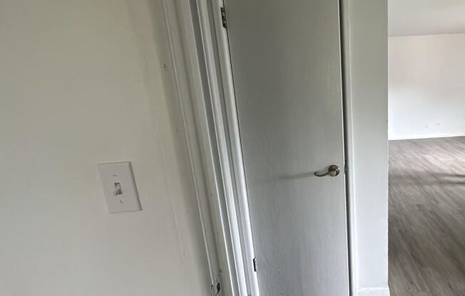 Comfortable Apartment Living in Convenient Tinley Park Location