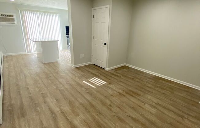 1 bed, 1 bath, 600 sqft, $1,495, Unit D - 25